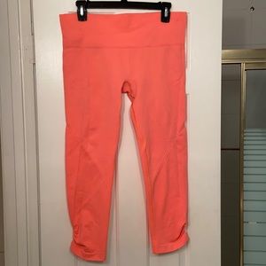 Lululemon Cropped Leggings